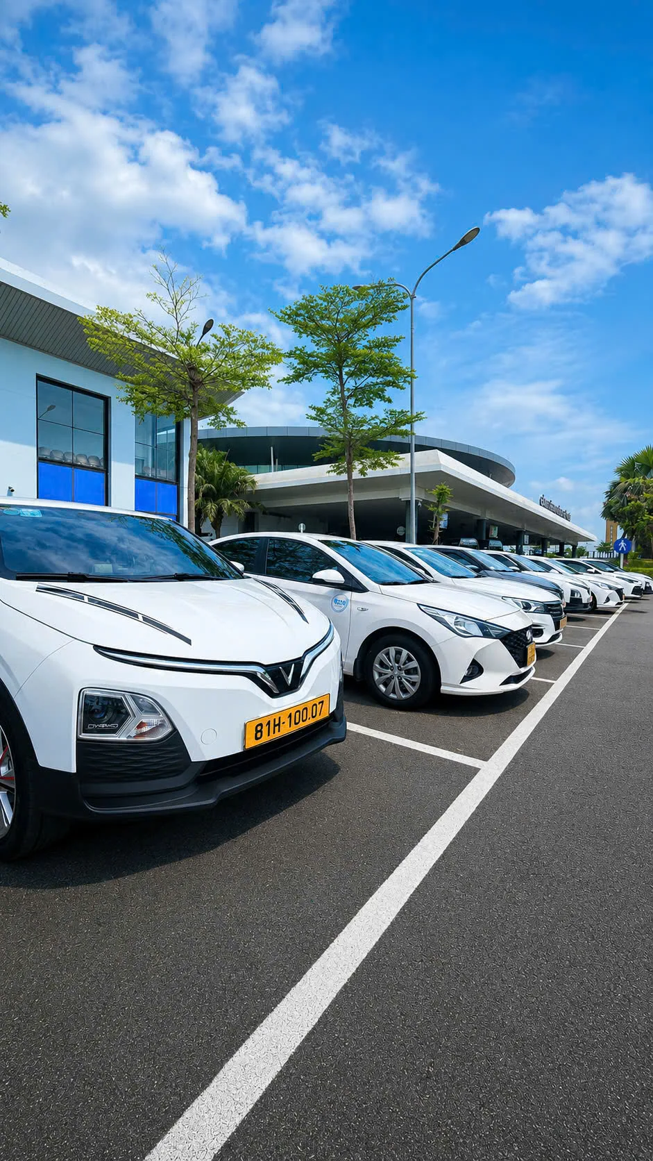 Xe thực tế phục vụ khách